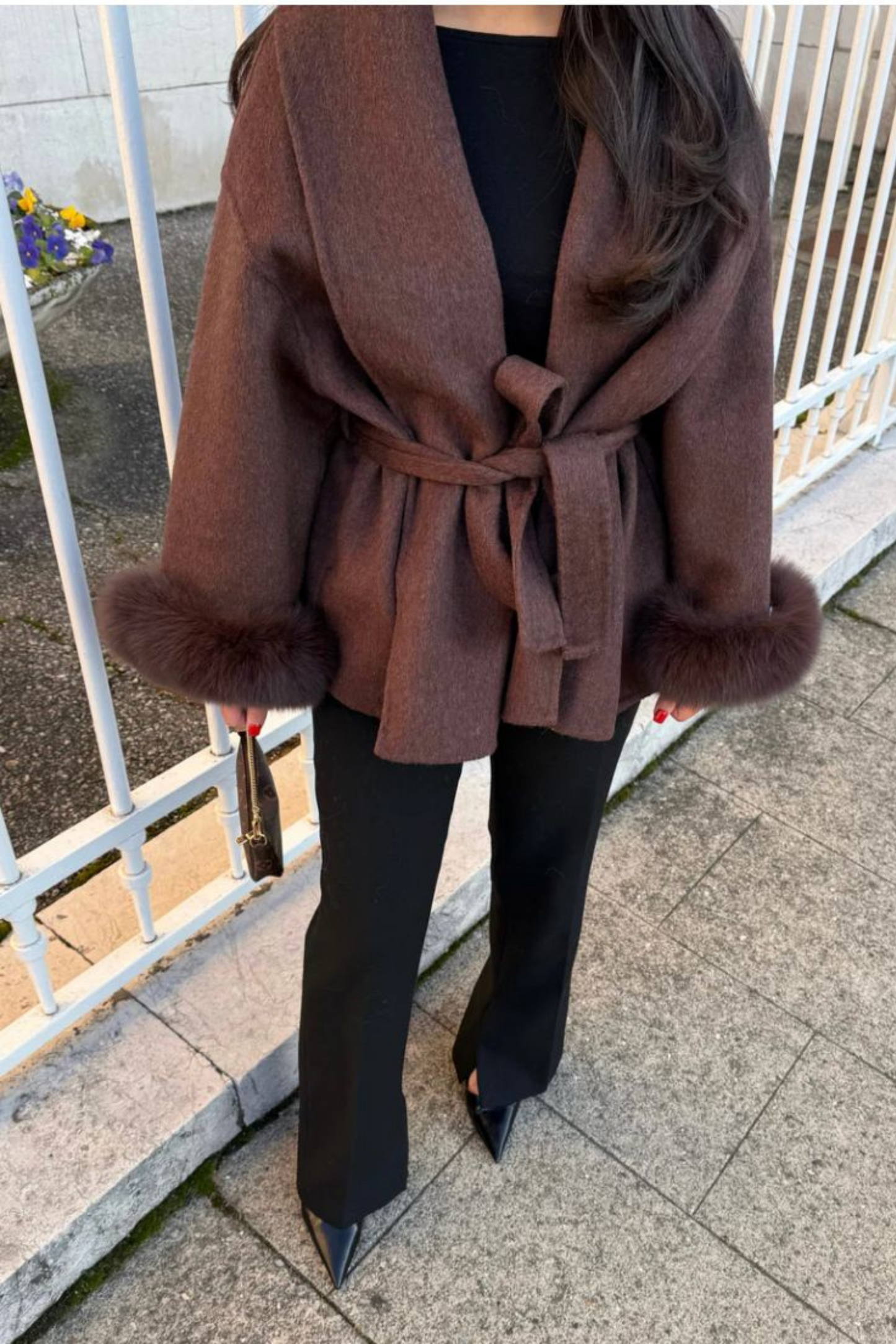 KATE – PREMIUM MANTEL MIT ECHTFELL